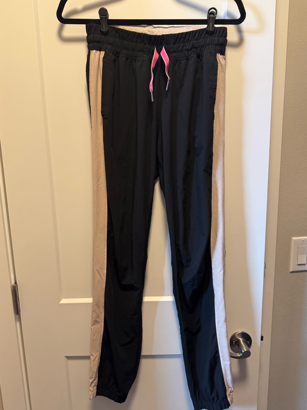 Lululemon Black Leggings with Reflective Logo